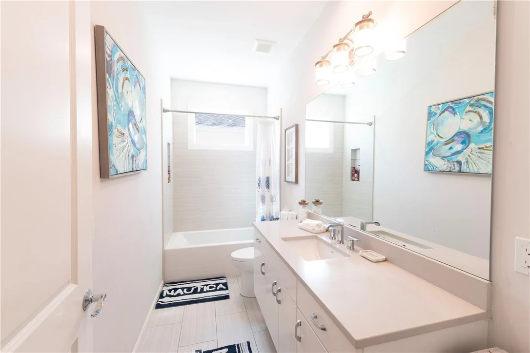 Photo of 2172 Falls Manor