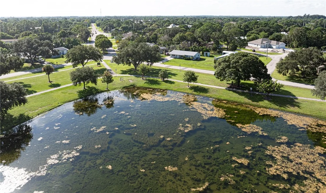 Photo of 401 Lake Drive