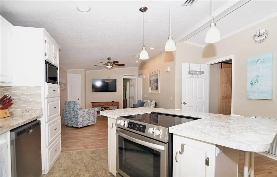 Photo of 567 Dolphin Circle