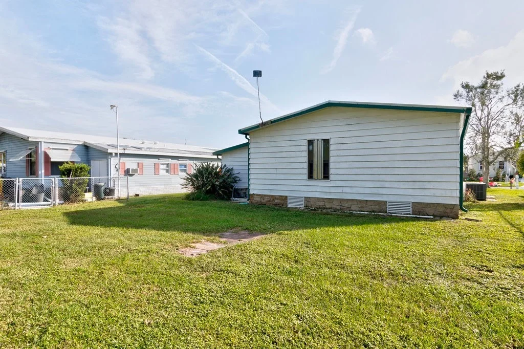 Photo of 1373 Barefoot Circle