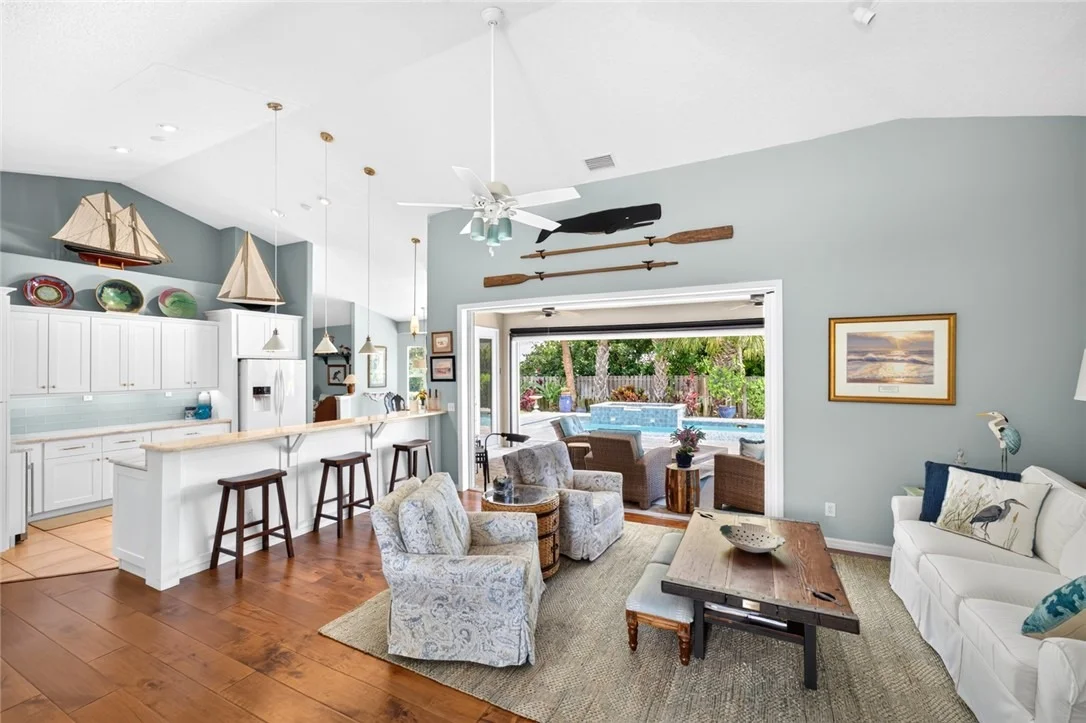 Photo of 916 Pebble Lane