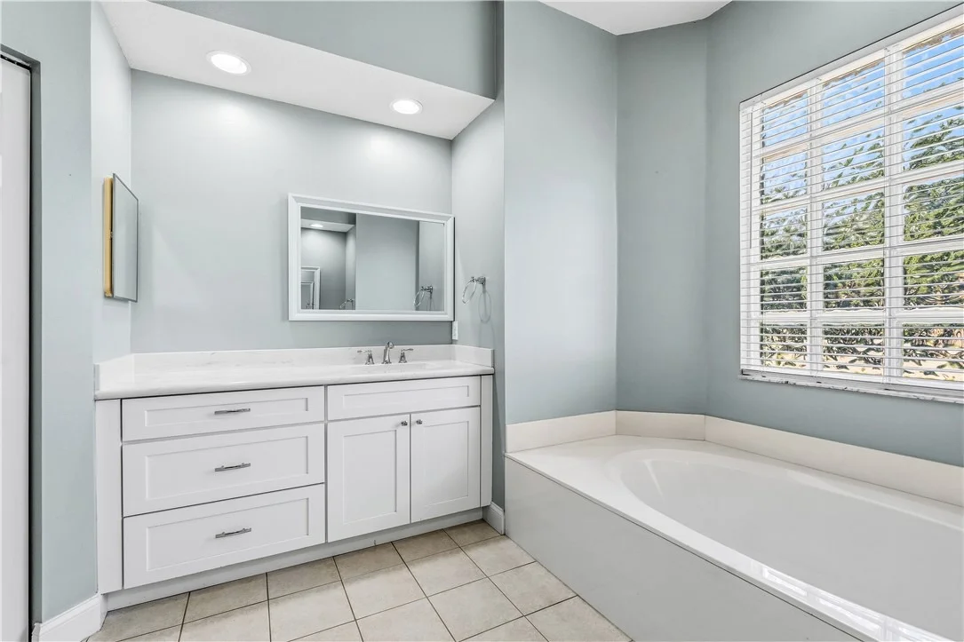 Photo of 6220 Paddington Place