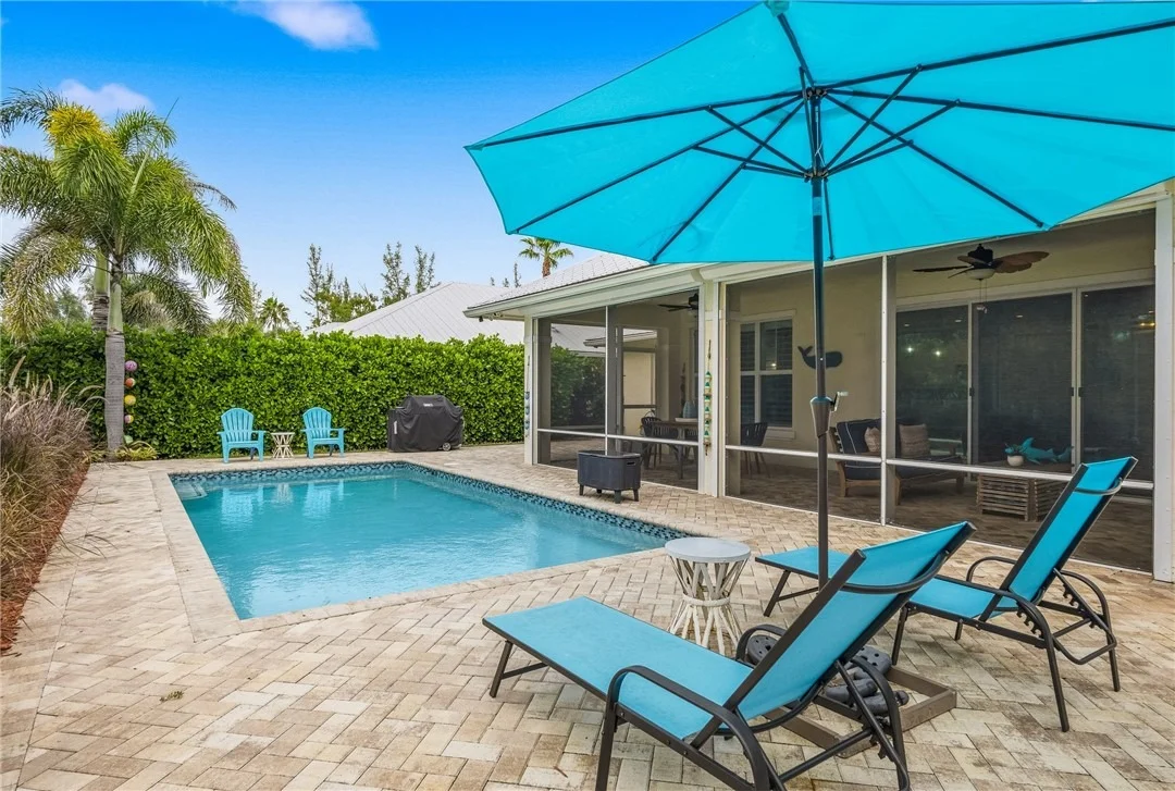 Photo of 3929 Shoreside Drive