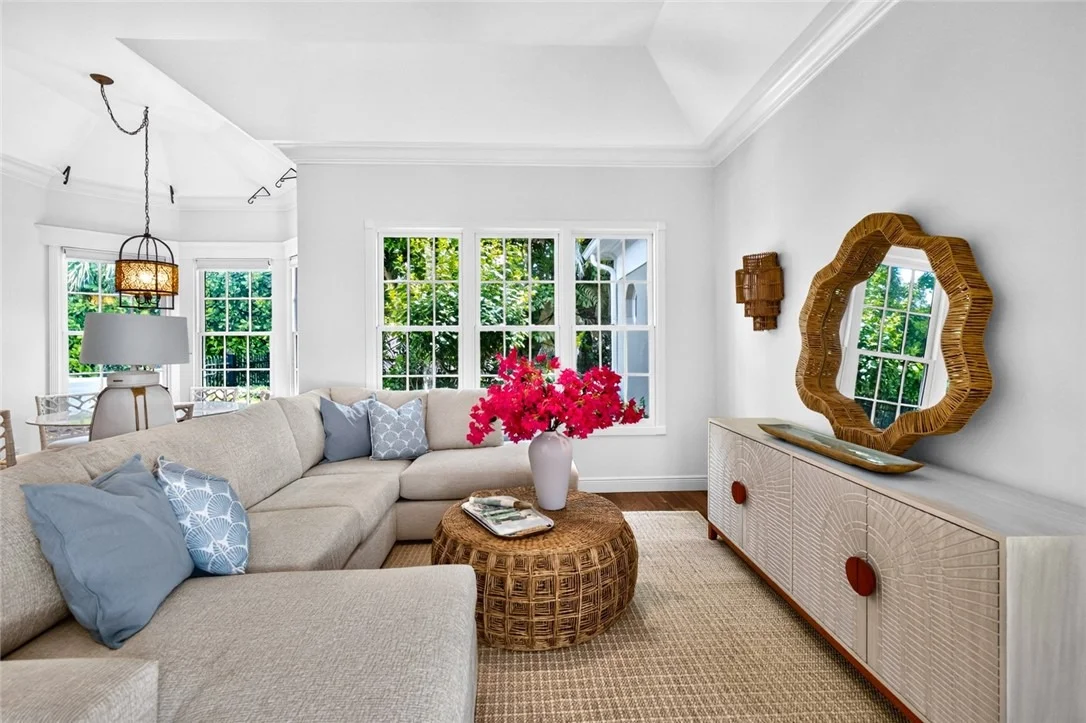 Photo of 1485 Gracewood Lane