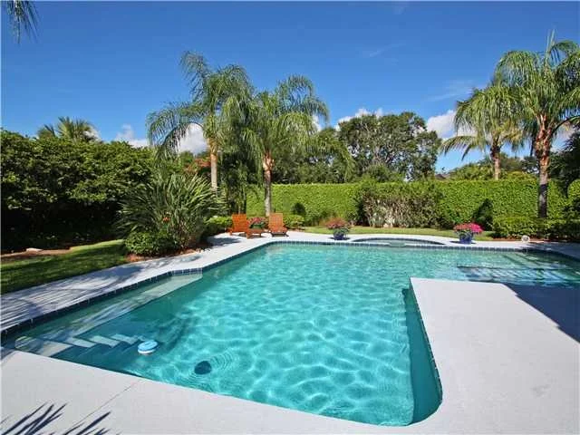 Photo of 1385 River Ridge Drive