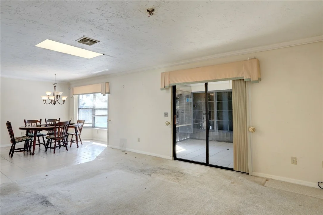 Photo of 1061 Carnation Drive