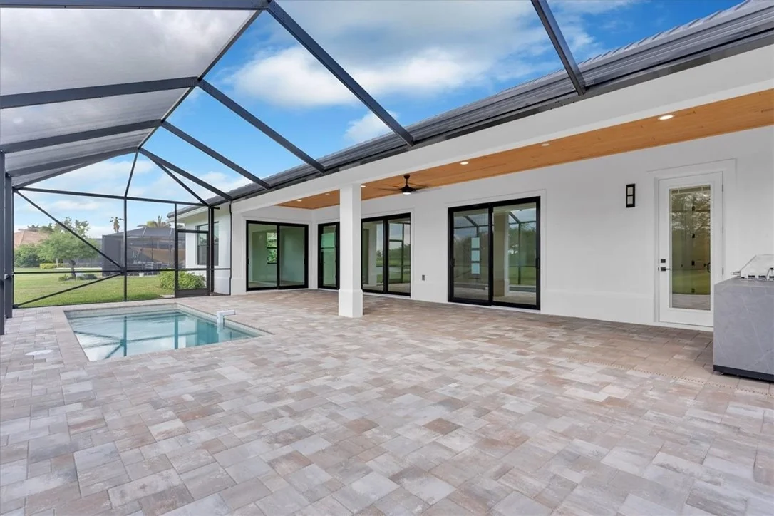 Photo of 520 Caroline Drive