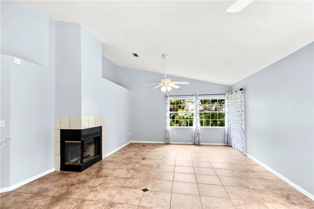 Photo of 738 Periwinkle Drive