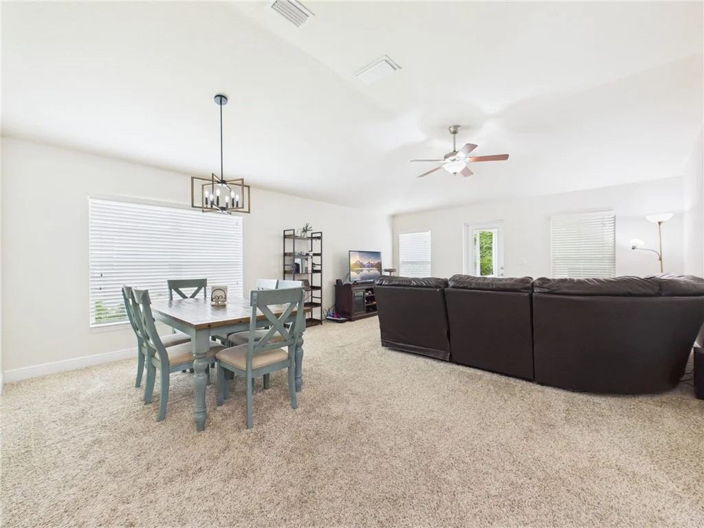 Photo of 142 Briarcliff Circle