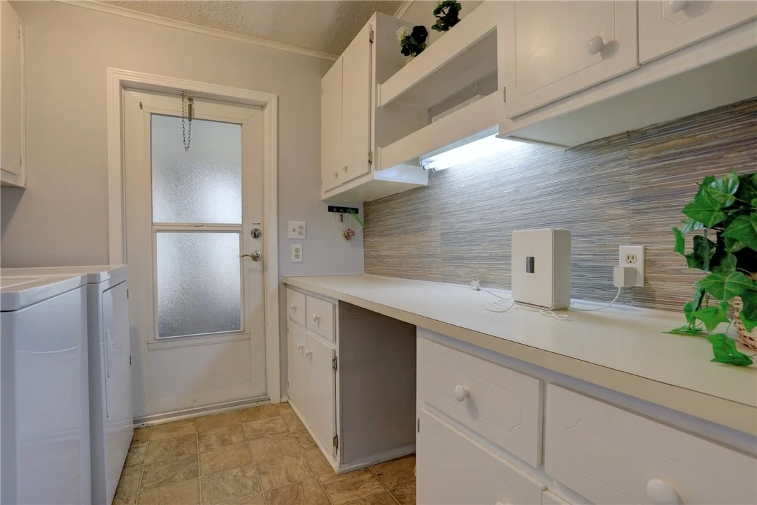 Photo of 1300 Barefoot Circle
