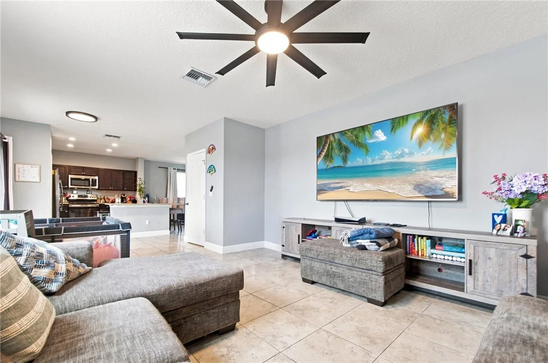 Photo of 404 Seafoam Circle