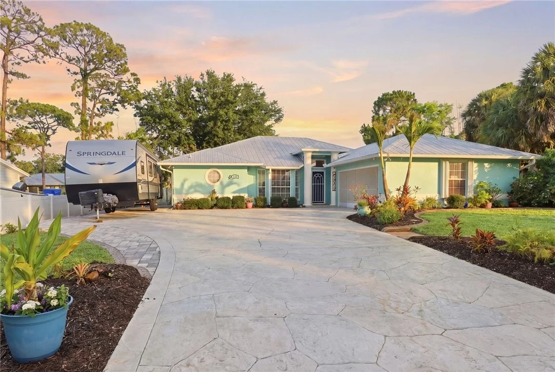 Photo of 677 Wimbrow Drive