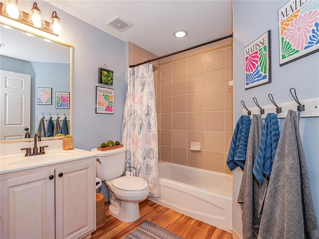 Photo of Unit 103 at 536 7th Square