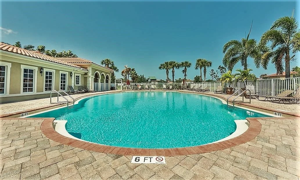 Photo of 4528 56th Lane