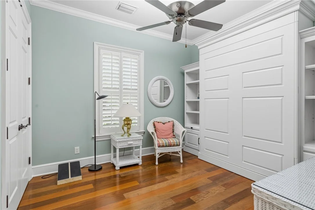 Photo of 995 Winding River Road