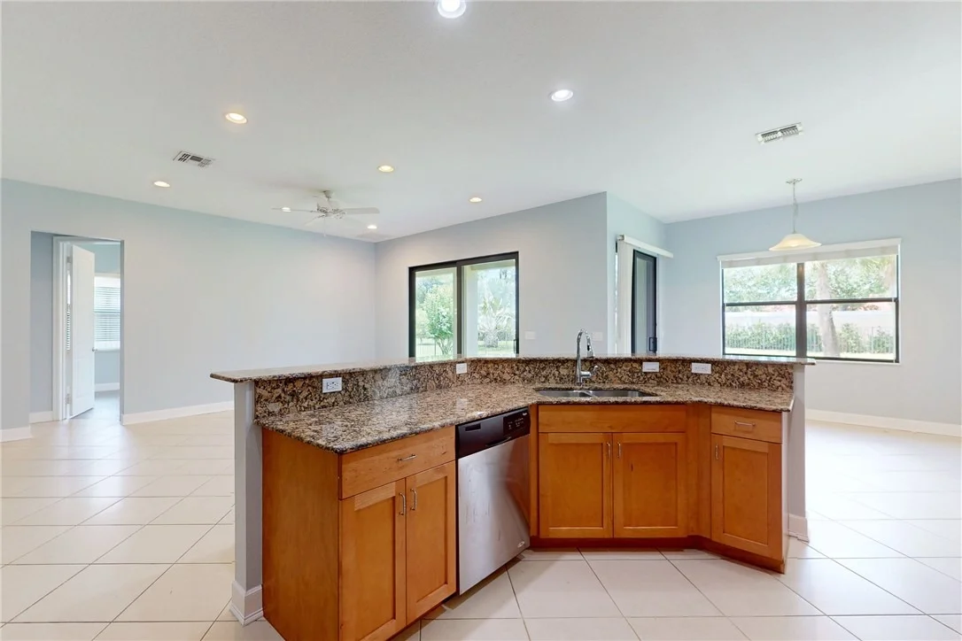 Photo of 5537 57th Way