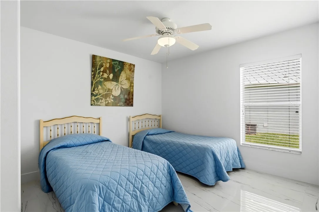 Photo of 845 Greenleaf Circle
