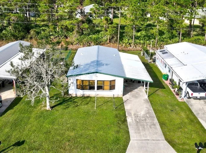 Photo of 1373 Barefoot Circle