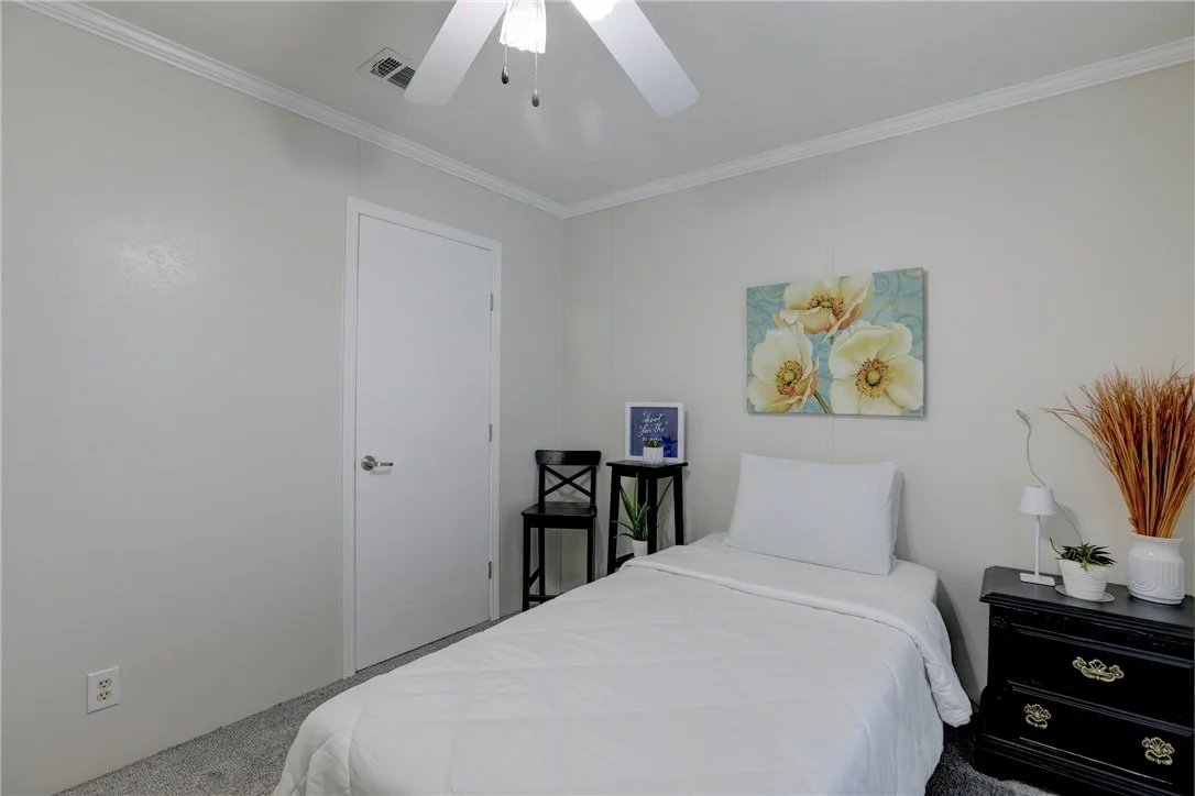 Photo of 926 Oriole Circle