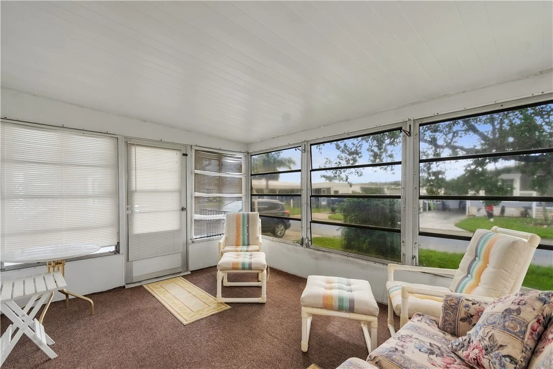 Photo of 959 Laurel Circle