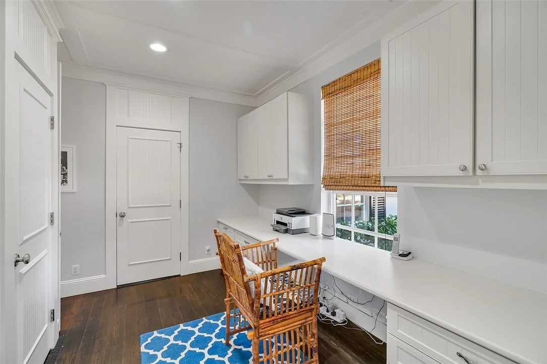 Photo of 190 Oleander Way