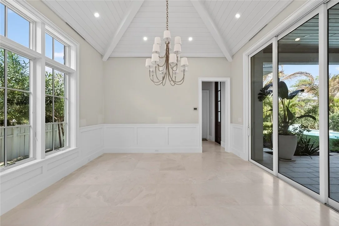 Photo of 765 Azalea Lane