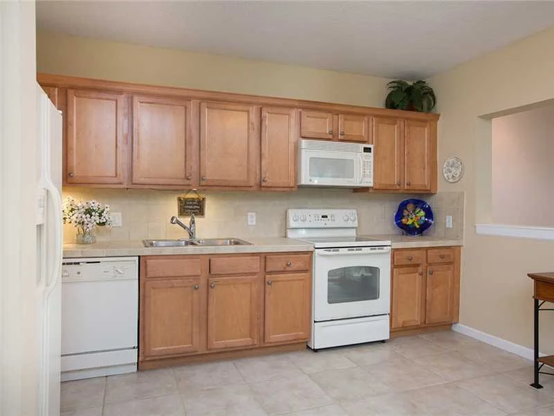 Photo of Unit 201 at 548 7th Square