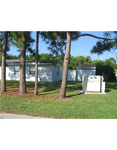 Photo of 701 Periwinkle Drive