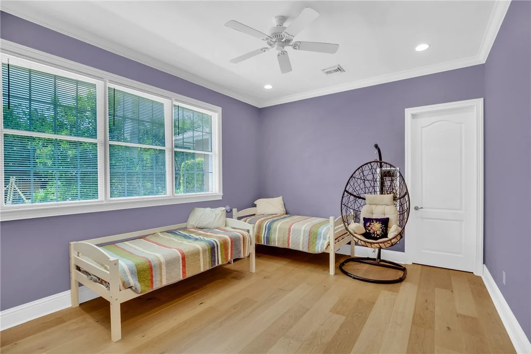 Photo of 4855 13th Lane