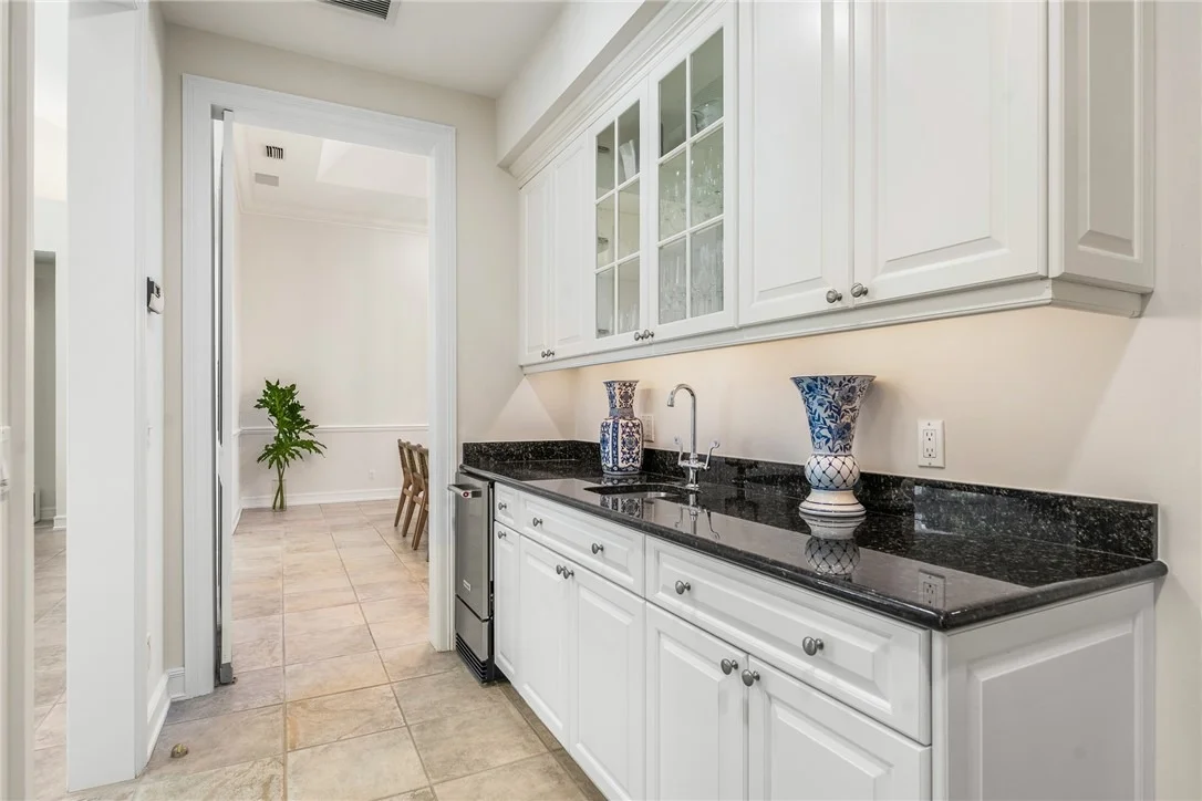 Photo of 103 River Oak Drive