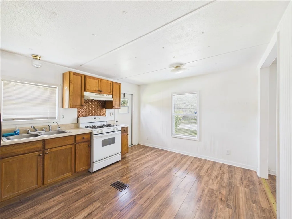 Photo of 6305 105th Place