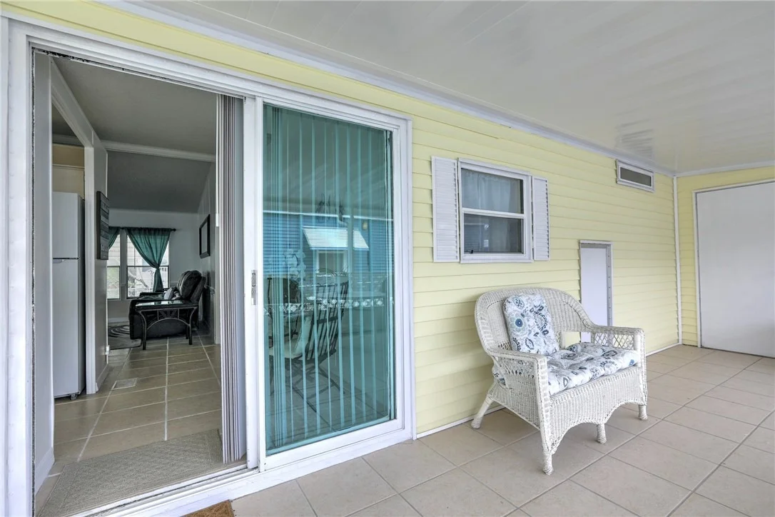 Photo of 804 Sapodilla Drive
