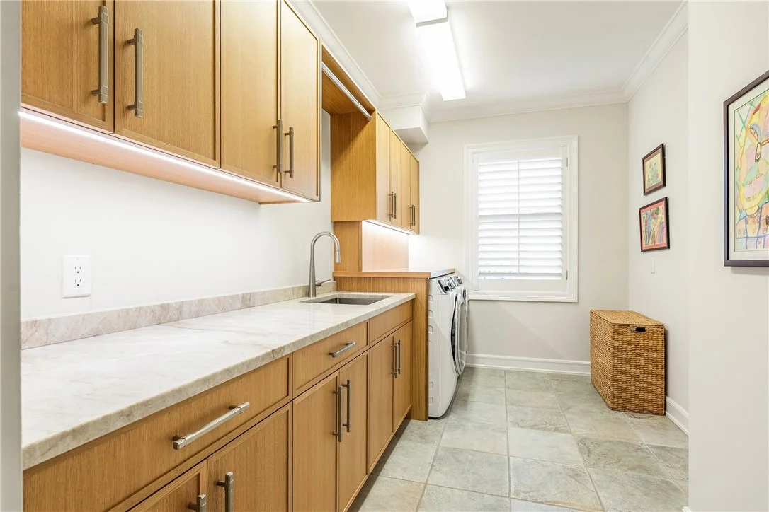 Photo of 103 River Oak Drive