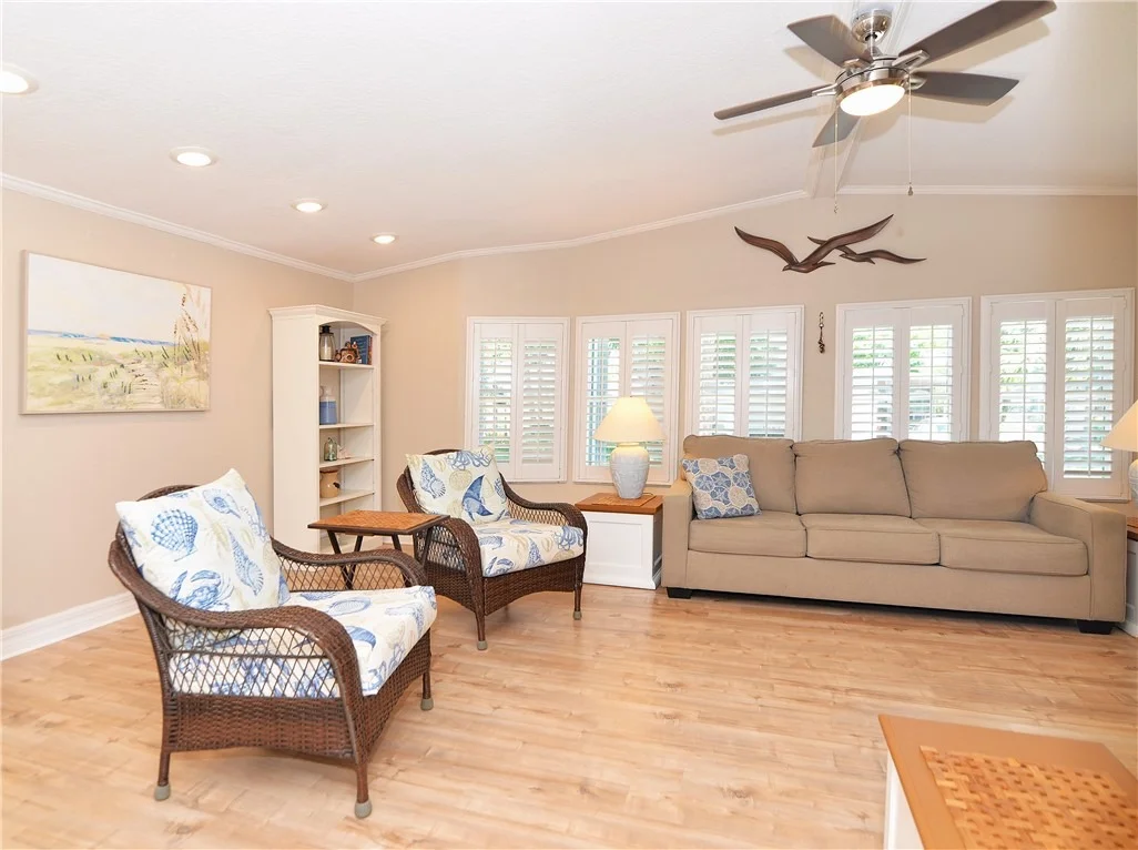 Photo of 567 Dolphin Circle