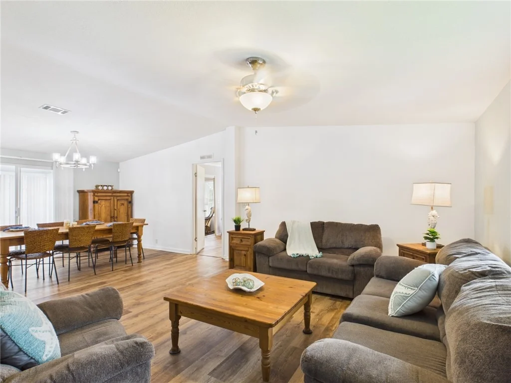 Photo of 573 Dolphin Circle