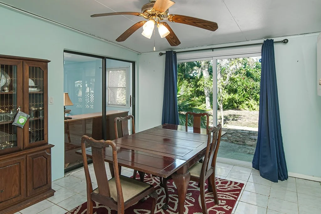 Photo of 575 Acacia Road