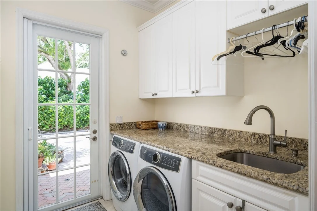 Photo of 1031 River Trail