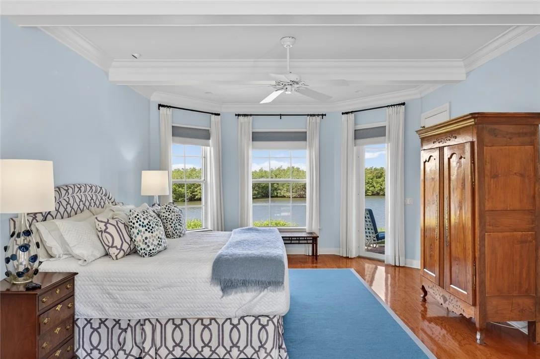 Photo of 545 White Pelican Circle