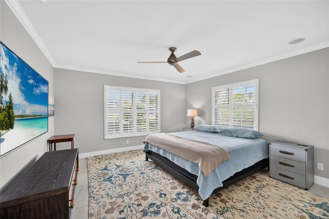 Photo of 965 Beacon Lane