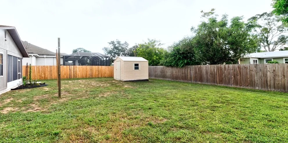Photo of 585 Ray Street