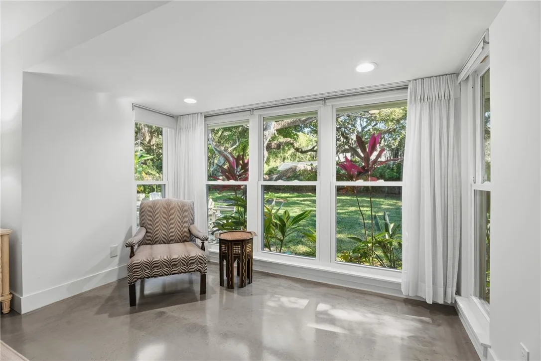 Photo of 1346 River Ridge Drive