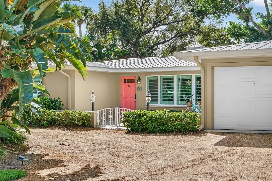 Photo of 456 Eugenia Road