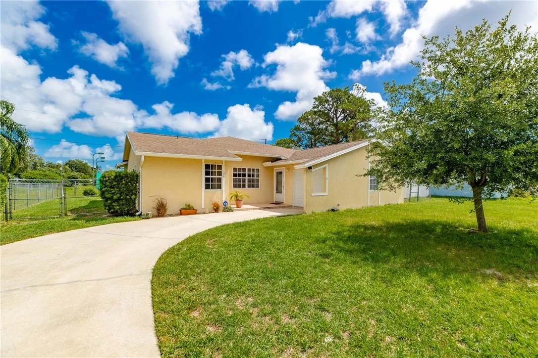 Photo of 124 Englar Drive