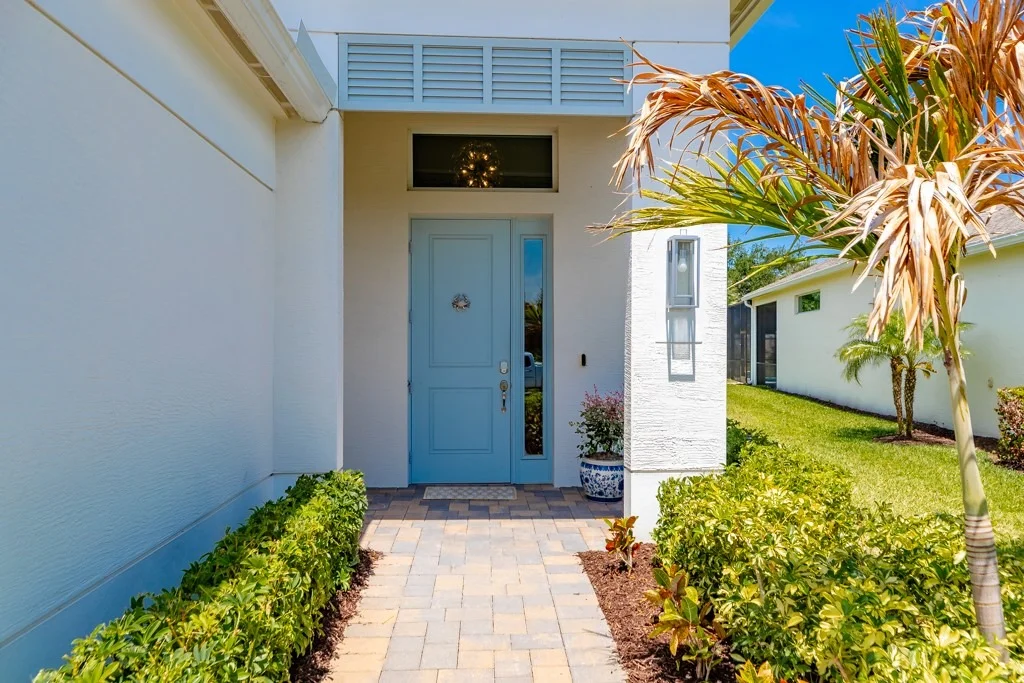 Photo of 2136 Falls Manor
