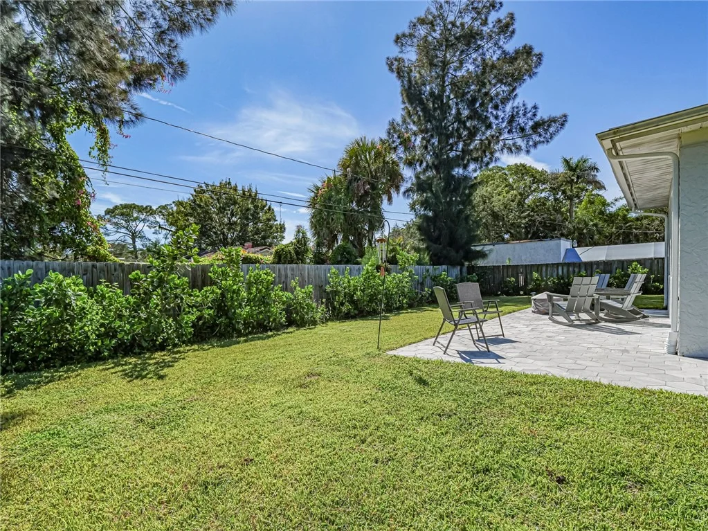 Photo of 1898 34th Avenue