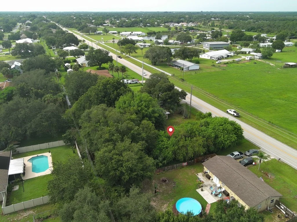 Photo of 649 Roseland Road