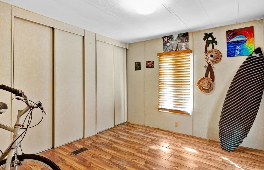 Photo of 1373 Barefoot Circle