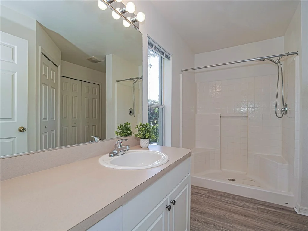 Photo of 1143 N 13th Square