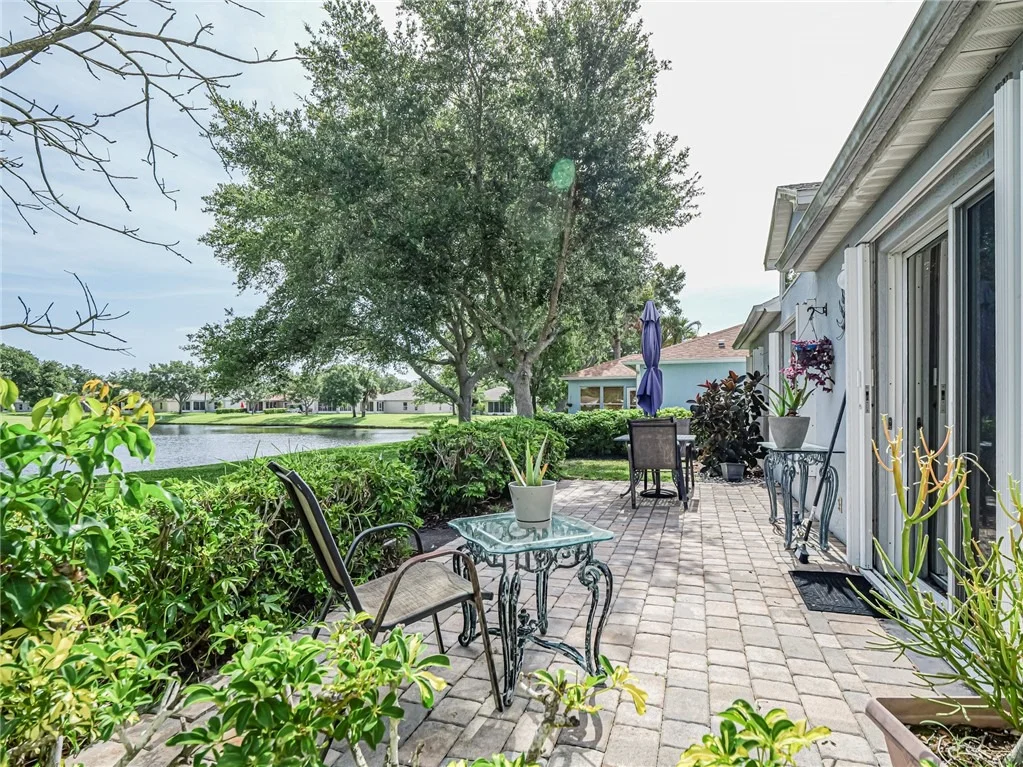 Photo of 1360 10th Manor