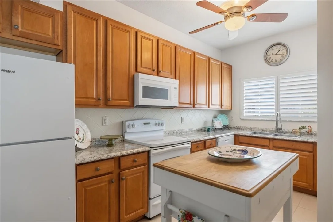 Photo of Unit 101 at 512 7th Square
